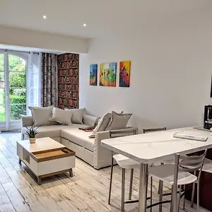 Joli F2 Saint Endreol Hameau Palayson Appartement